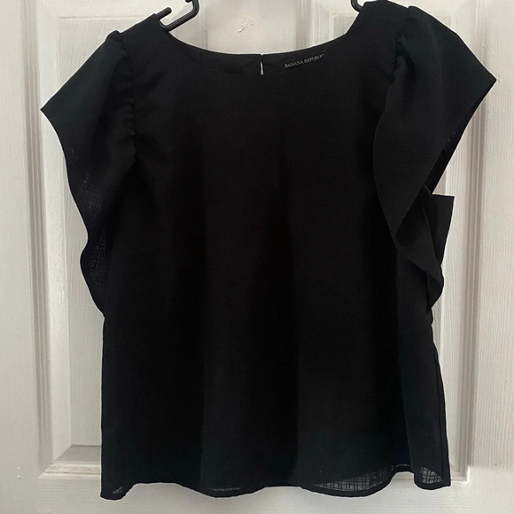 Banana Republic Tops - ❤️ Banana Republic Womens Black Textured Ruched Shoulder Blouse Top size XS